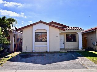 2458 W 65th St, Hialeah, FL 33016