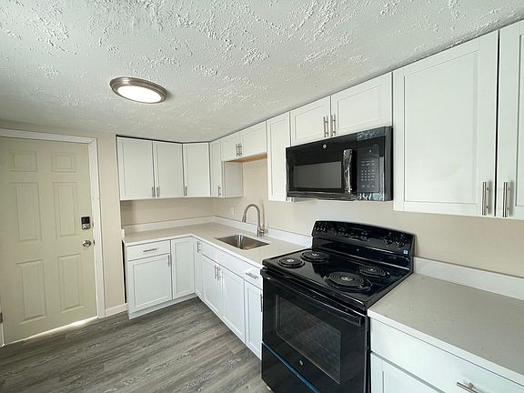 2nd image of 343 Hayward St APT 3