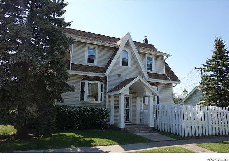 1st image of 428 E Amherst St