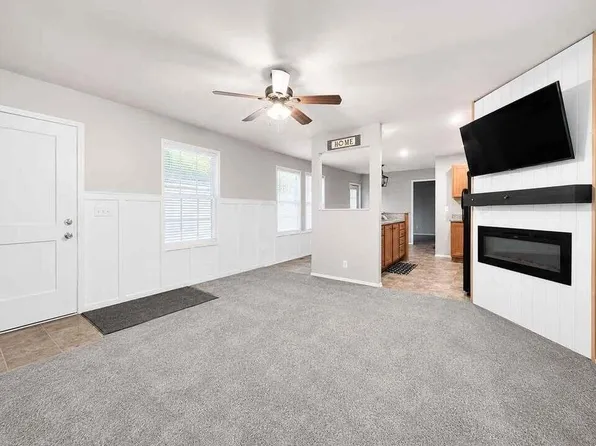 8555 Skyline St SW, Byron Center, MI 49315
