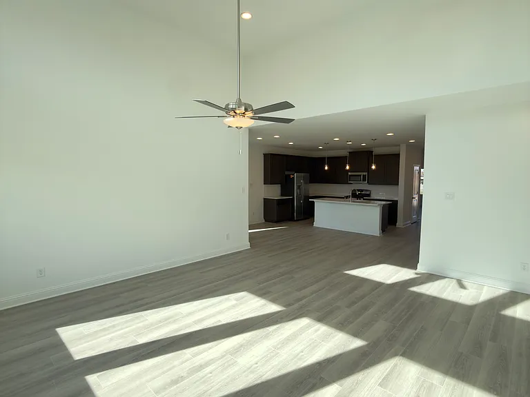 2502 Sturgis St — Photo 23