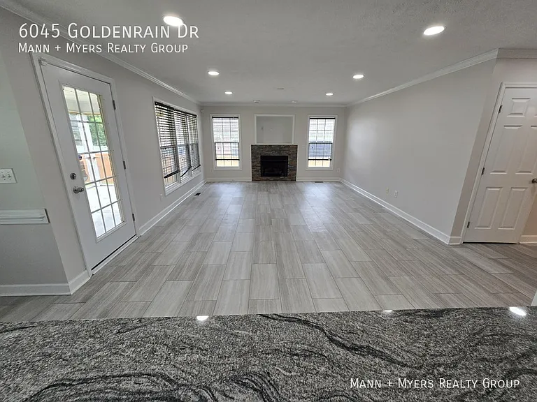 6045 Goldenrain Dr — Photo 26