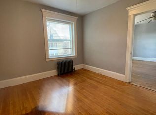 27 West St APT 5, Worcester, MA 01609