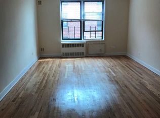 4516 160th St, Flushing, NY 11358