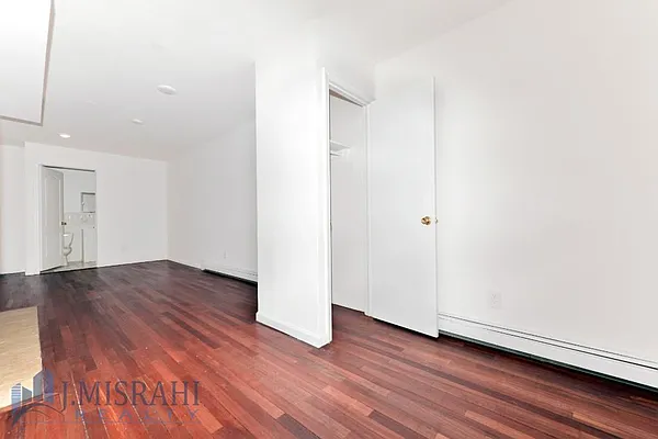 Rented by J Misrahi Realty Corp | media 32