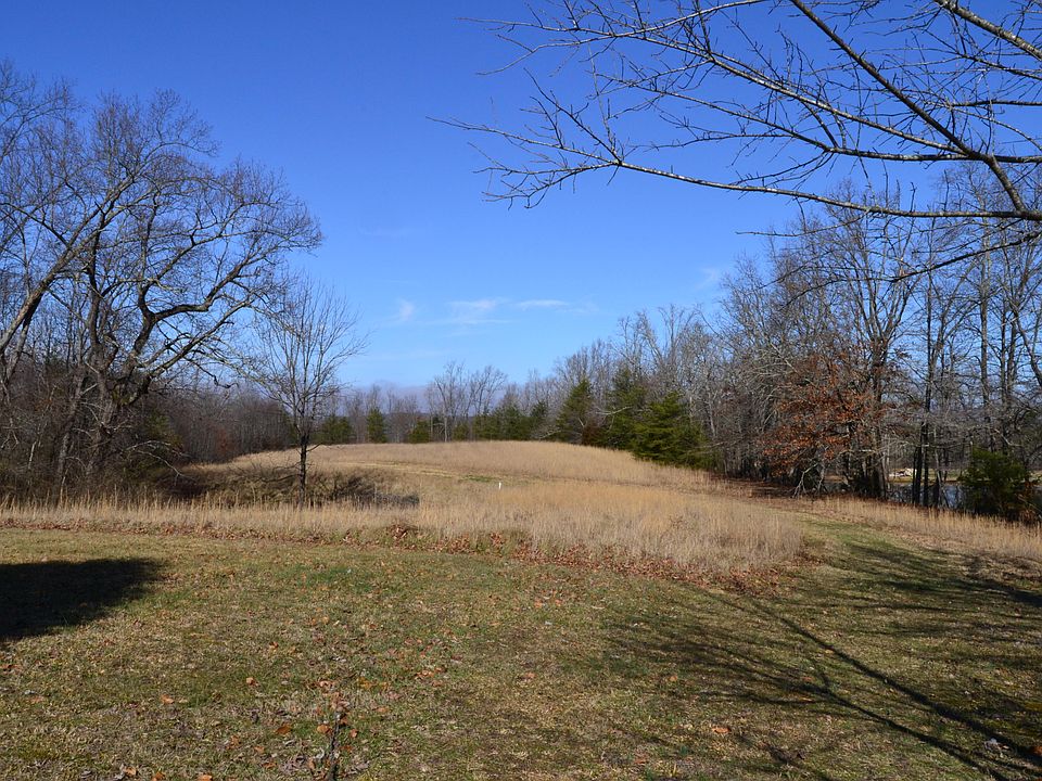 1st image of Highland Ln