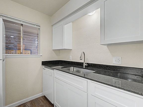 2nd image of 6551 E 31st St #3