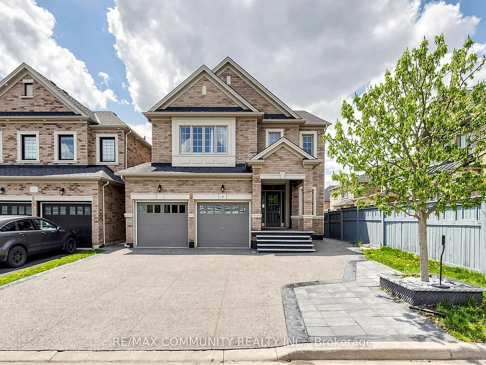5 Mugford Cres N #BASEMENT