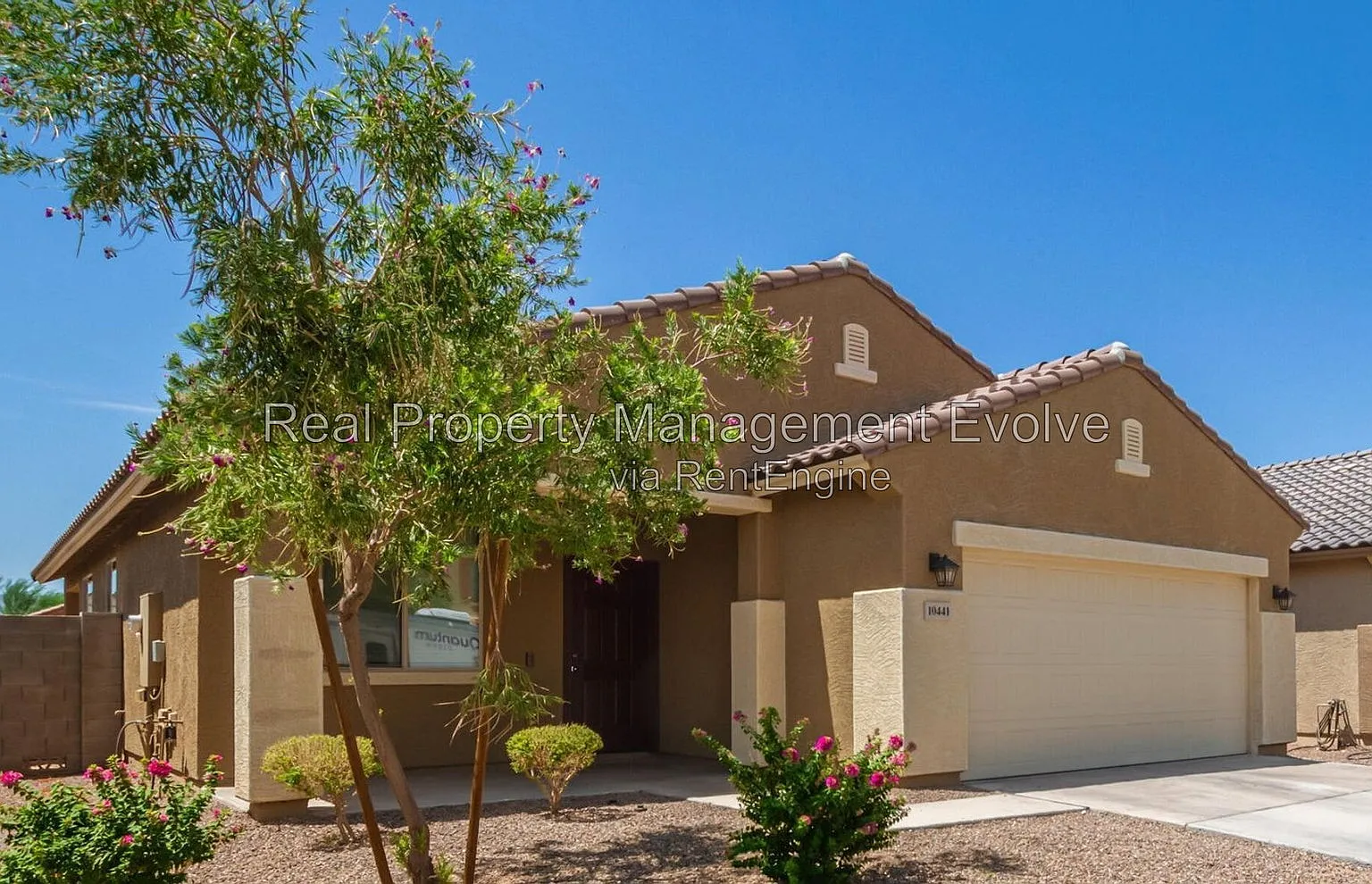 3 bed, 2.0 bath, 1460 sqft, $2,195 — Photo 3