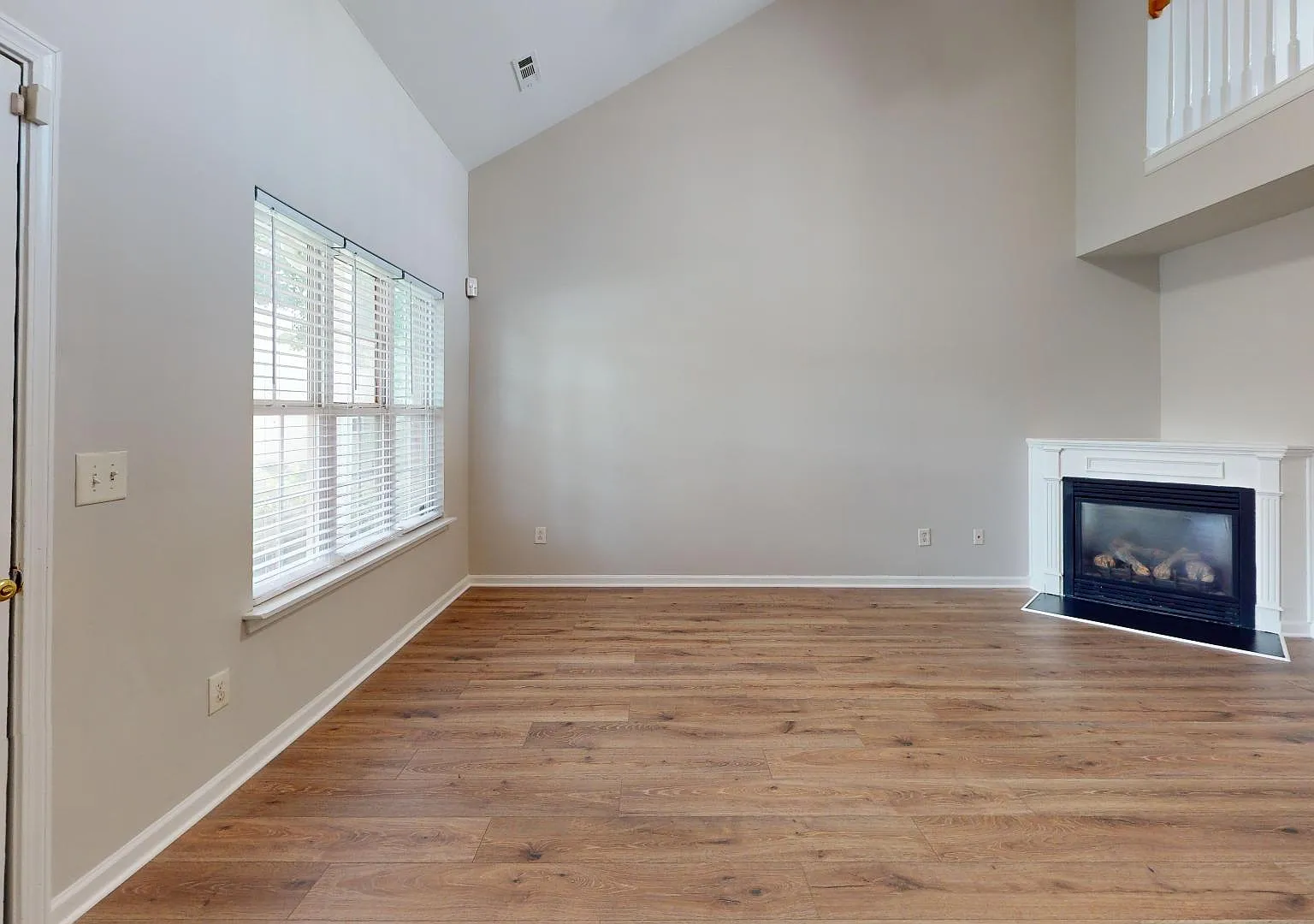 10131 Ballyclare Ct - 10131 Ballyclare ct — Photo 3