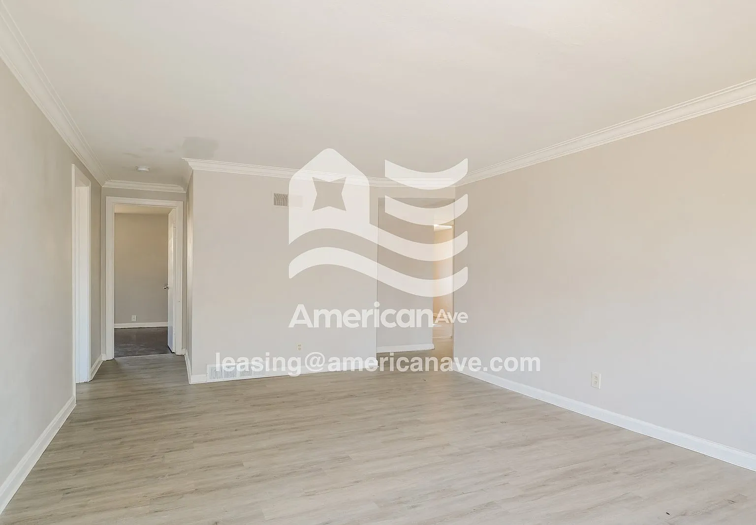 3 bed, 1.0 bath, 1164 sqft, $1,739 — Photo 3