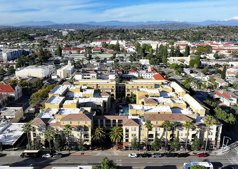 Pinnacle at Fullerton