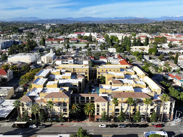 Pinnacle at Fullerton