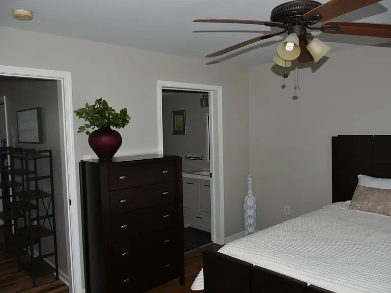 108 Mermaid Ln — Photo 13