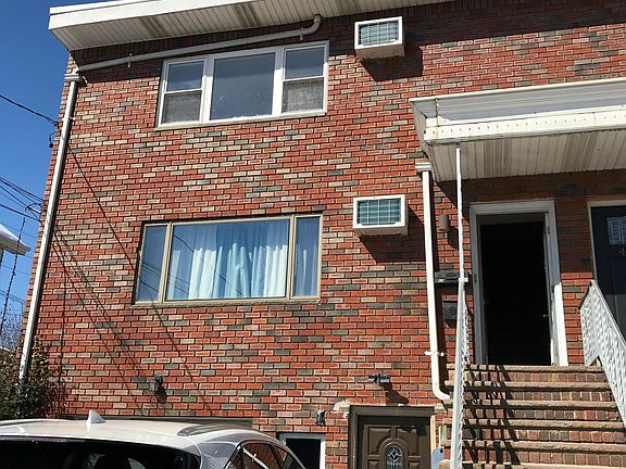 3rd image of 405 Palisade Ave #2