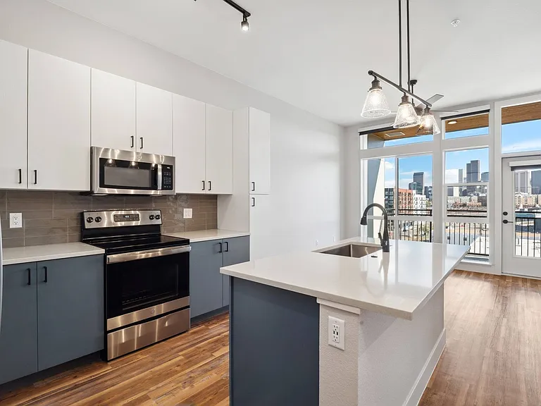 RiNo_interior_kitchen (4)