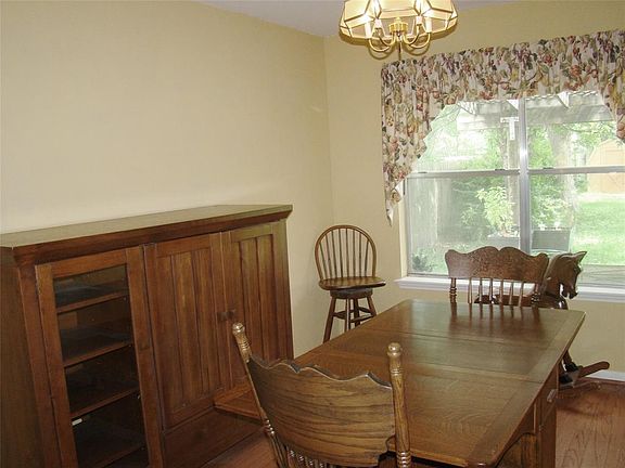 5th image of 20518 Apache Lake Dr
