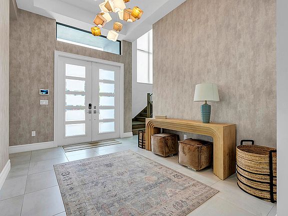 2nd image of 9046 CHAUVET Way