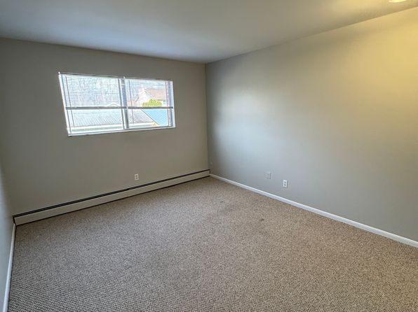 4125 Gratiot Ave APT 48, Fort Gratiot, MI 48059