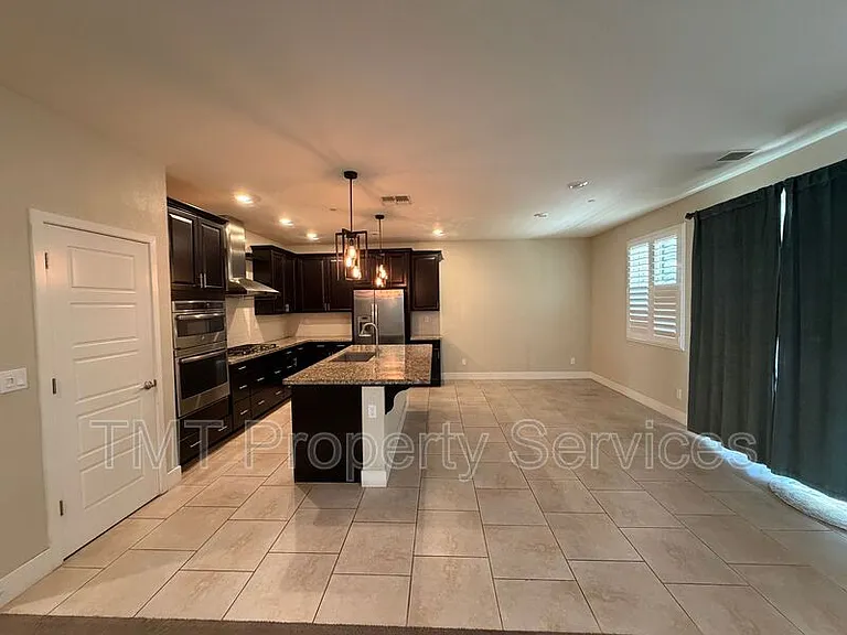 9554 Sauterne Way — Photo 4