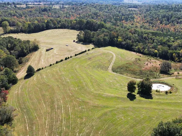 111 Wyatt Rd, Calico Rock, AR 72519