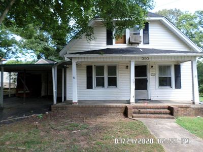 300 1st Ave, Lawrenceburg, TN, 38464