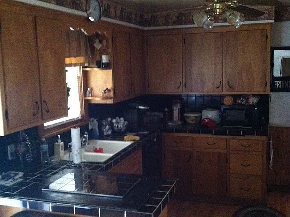 5th image of 239 Bouquet Ave