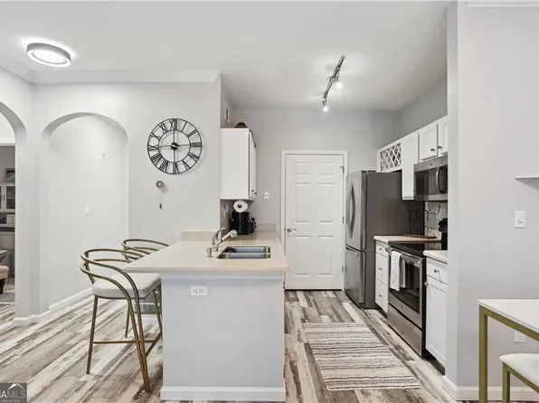4333 Dunwoody Park APT 1109, Dunwoody, GA 30338