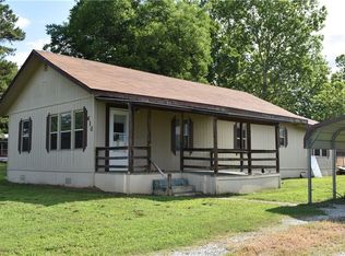 610 East St, Seminole, OK 74868