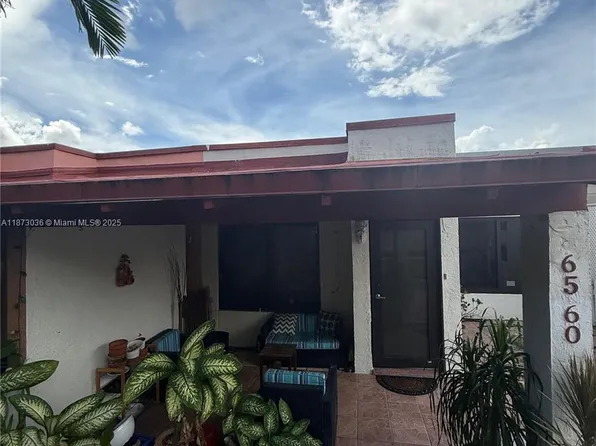 6560 W 2nd Ct #15, Hialeah, FL 33012