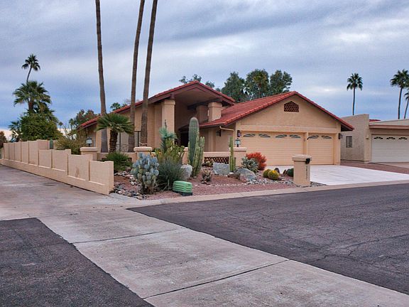 2nd image of 26237 S Lakemont Dr