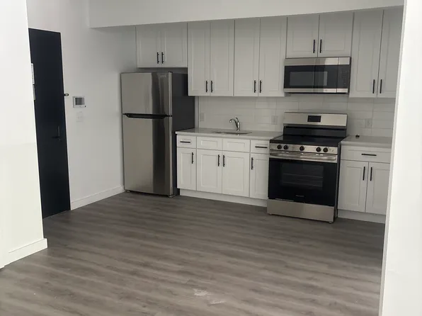 (undisclosed Address), Bronx, NY 10457