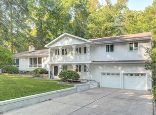 279 Mountain Way, Morris Plains, NJ