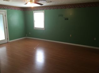 55 Center St, Mount Vernon, KY 40456