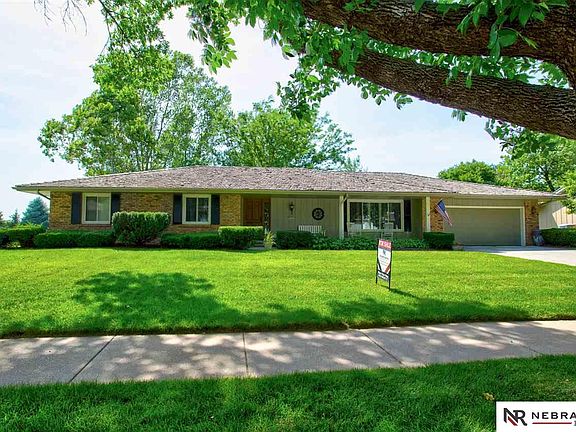 2nd image of 9938 Devonshire Dr