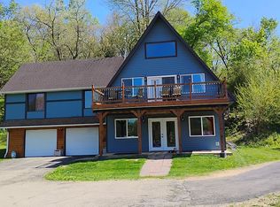 4245 173rd Ave, Maquoketa, IA 52060
