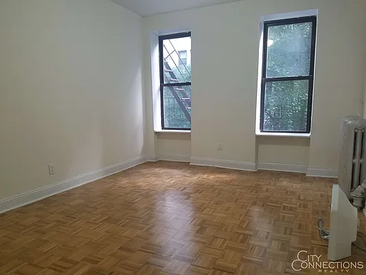 Rented by City Connections Realty | media 14