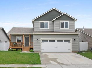 10415 W Salmonberry Rd, Cheney, WA 99004