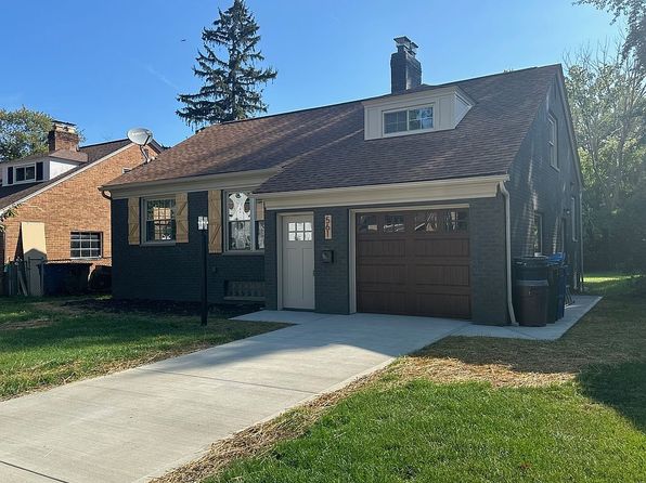 561 Elmwood Rd