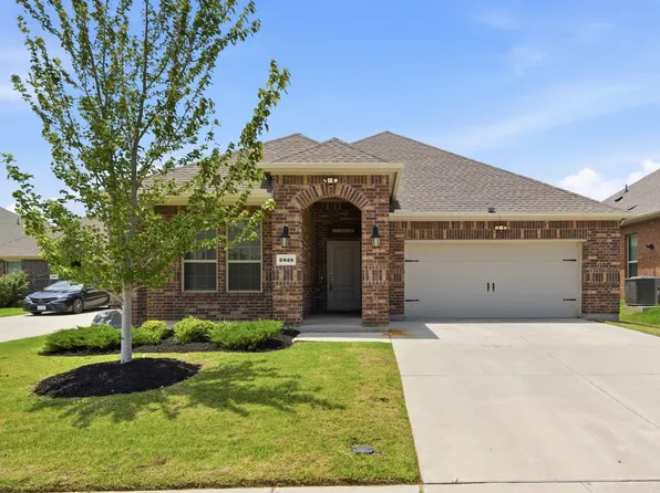 2825 Jasper Trl, Aubrey, TX 76227