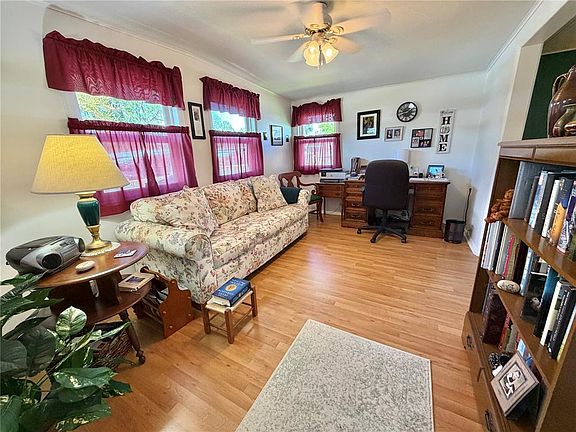 3rd image of 325 PALO VERDE DRIVE