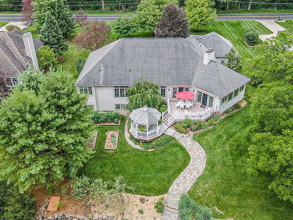 1st image of 10264 W Gull Lake Dr