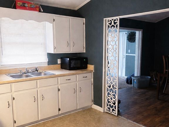 3rd image of 4513 Coventry Rd