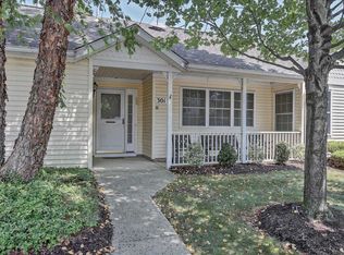 301 Waxwing Dr, Monroe Township, NJ 08831