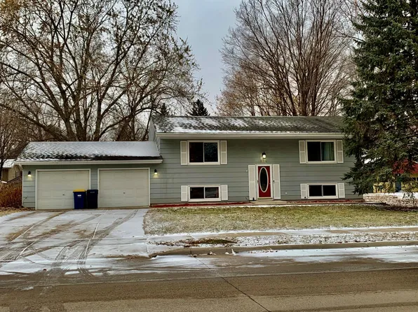 824 Woodley St E, Northfield, MN 55057