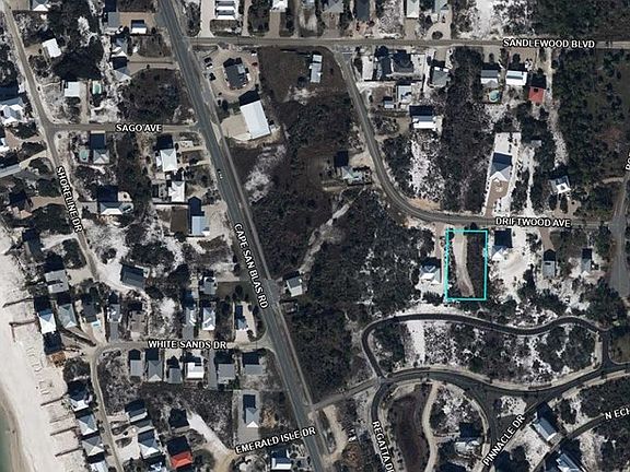 3rd image of 223 Driftwood Ave