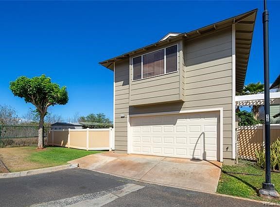 Single Family Home, end of cul de sac, extra large GARAGE for 2 cars + storage, 2 visitor parking in right next to the property.