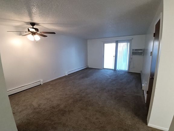 3rd image of 3440 Butternut Dr #1