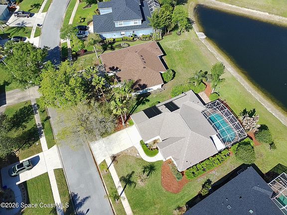 5th image of 423 Phillips Creek Ln