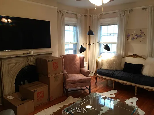 Rented by Town Residential | media 7